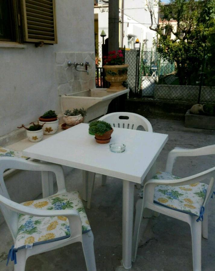 Alfi Beb Bed & Breakfast Le Torri Ngoại thất bức ảnh